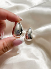 Load image into Gallery viewer, Special Delivery Earrings Chrome
